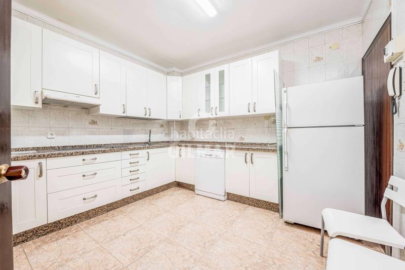Foto bac1b1d9-3bef-4f3c-a25c-810320da4ec5. Piso exclusiva vivienda en bahía blanca, amplitud, luz y ubicación junto al marespaciosa vivienda de 200 m útiles situada en bah en Cádiz