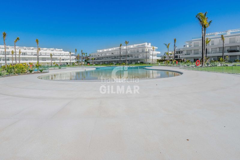 Foto f5a44027-dd52-4b18-b3bc-38a4e8f5ee77. Pis amb calefacció aparcament piscina a Las Tres Piedras - Costa Ballena Chipiona