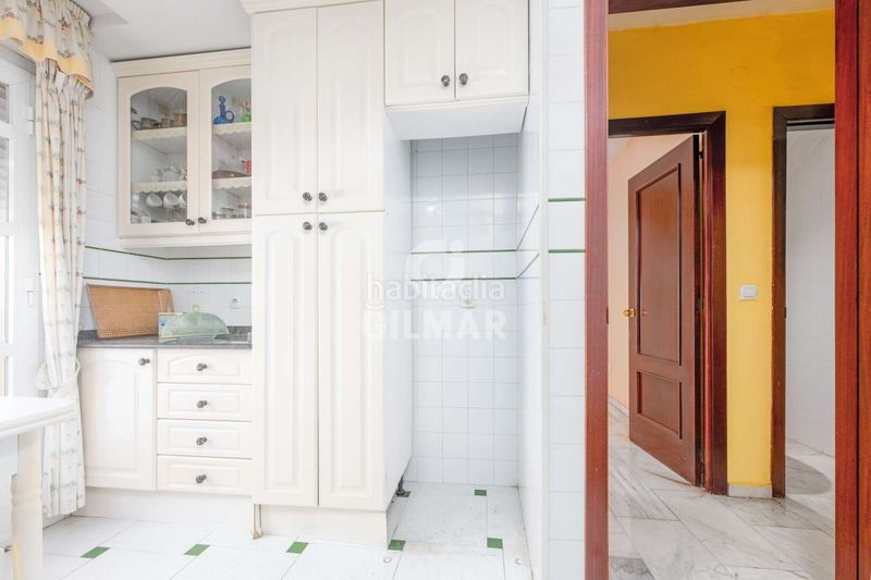 Foto 8b55f9c6-5468-4337-bc59-b30afe1a3f93. Casa aparellada a Paseo Marítimo - San José - La Laguna Cádiz