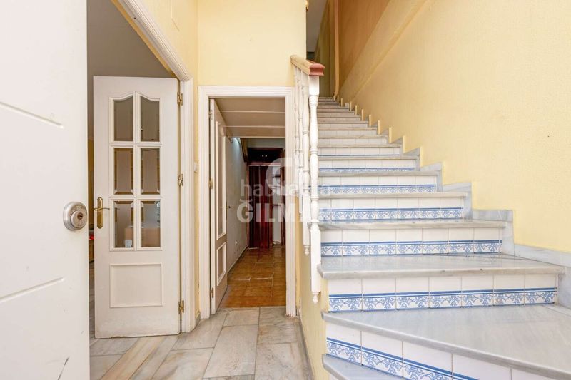 Foto f30d99f4-3e11-46e7-b983-de35320efdc7. Casa aparellada a Paseo Marítimo - San José - La Laguna Cádiz
