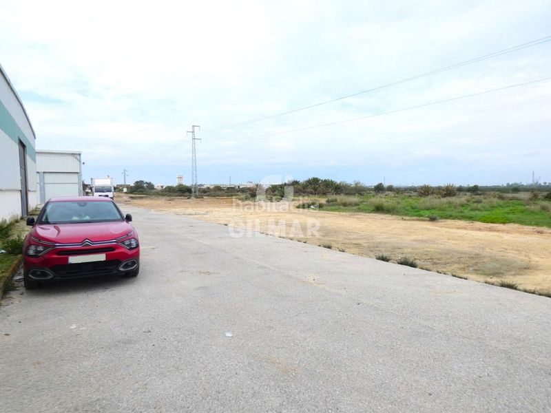 Foto 15fe49c4-1e9a-4e01-942f-3caf5591a92d. Nau industrial a Villanueva Golf Puerto Real