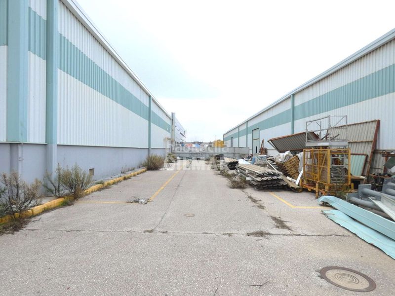 Foto d8e1b541-9985-4373-94fc-53c76984dcd2. Nau industrial a Villanueva Golf Puerto Real