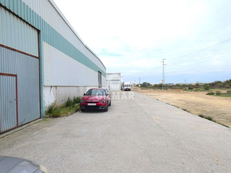 Foto f175b424-a0b4-4ab1-9293-005e75a4797e. Nau industrial a Villanueva Golf Puerto Real