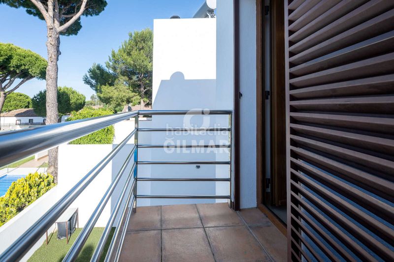 Foto d8135c7b-2454-4e63-b487-fab9f5d1441a. Casa adossada amb piscina a Las Lagunas - Campano Chiclana de la Frontera