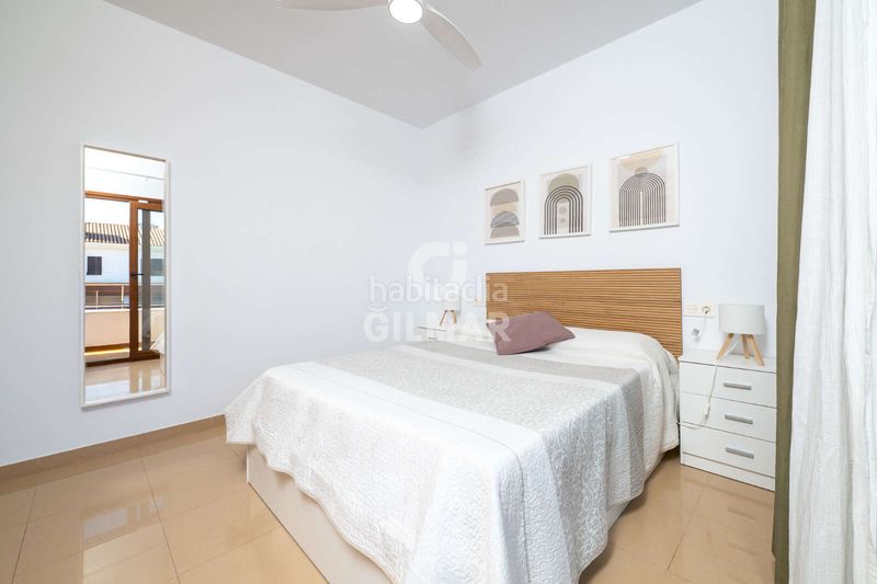 Foto ebe90634-fa27-47c7-b9cb-80829404d41e. Casa adossada amb piscina a Las Lagunas - Campano Chiclana de la Frontera