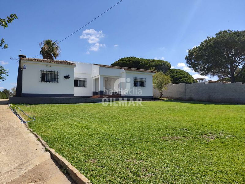 Foto 119f5a27-a207-4d77-87e6-3806849bef69. Xalet amb aparcament piscina a Los Franceses - La Vega Chiclana de la Frontera