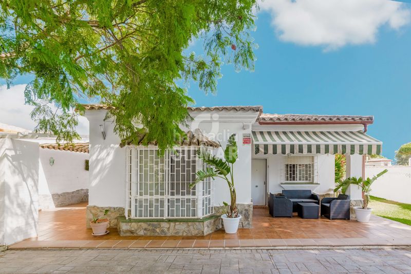 Foto 0d45c290-7929-4a33-8b4a-6544659aa0ac. Xalet amb piscina a Las Lagunas - Campano Chiclana de la Frontera