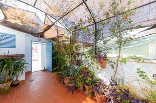 Maison jumelée à Feria. Se vende esta singular casa adosada ubicada en pleno corazón del