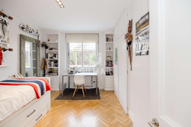 Foto 293b579b-aa83-44e9-bf24-129feb010fce. Etagenwohnung mit heizung parking pool in El Porvenir Sevilla