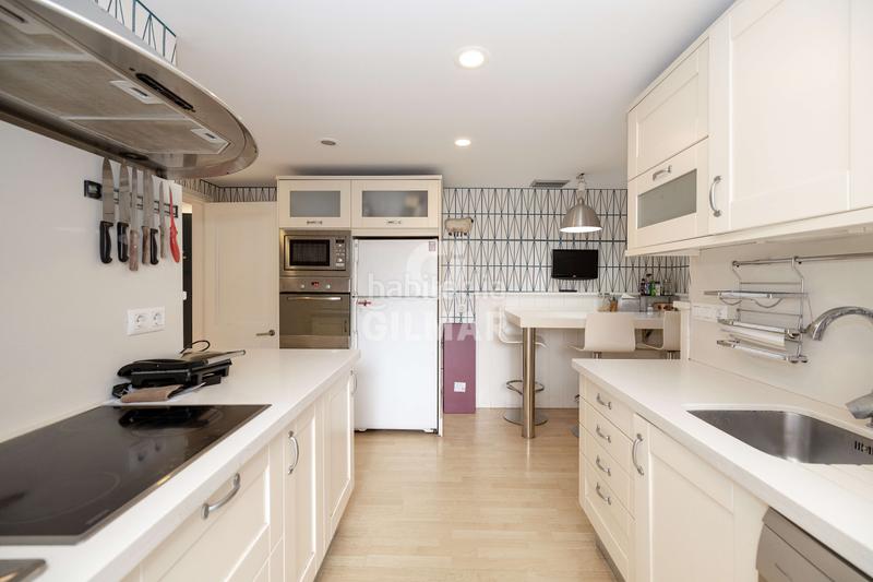 Foto 4af1516b-18b0-4c73-95ca-e0356dbee11d. Etagenwohnung mit heizung parking pool in El Porvenir Sevilla