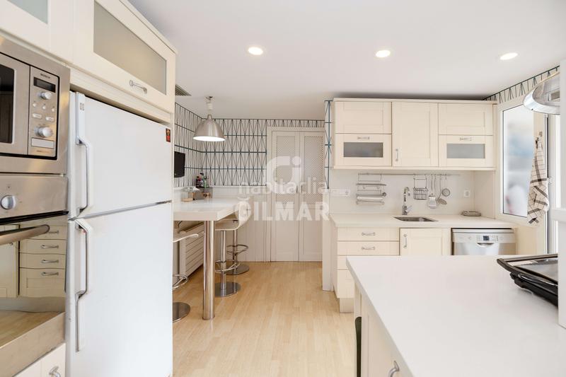 Foto 81ba0e20-188c-4ed9-9022-e218799bc63d. Etagenwohnung mit heizung parking pool in El Porvenir Sevilla