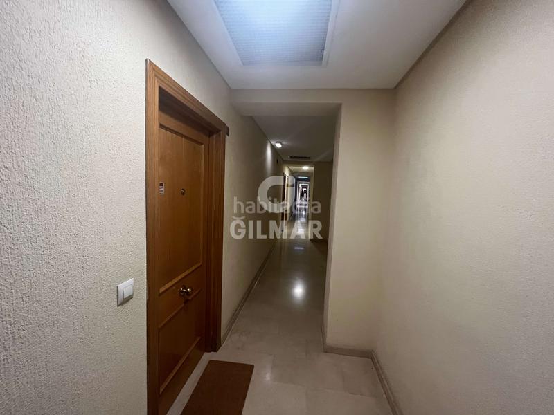 Foto 916c4911-70a5-4012-87bd-a3a68192994c. Oficina se ofrece esta magnífica oportunidad de inversión.5 oficinas junto avenida de las ciencias, es una zona en pleno auge, muy poblada en Sevilla