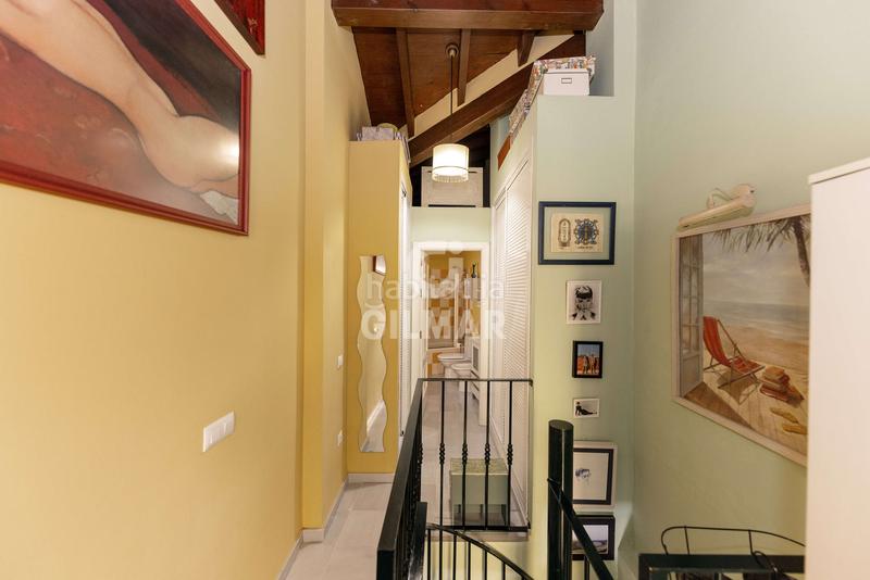 Foto 879ac72b-1904-48b6-a242-befd29125cd1. Appartamento con riscaldamento in Triana Casco Antiguo Sevilla