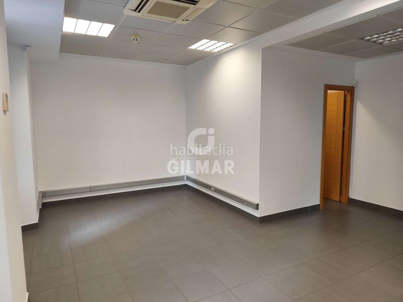 Foto 0473746d-4092-46a4-9c8f-02961536b626. Miete büro in Arenal - Museo Sevilla