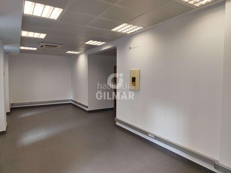 Foto 2f2e51a9-9e15-4bf4-9edd-7aafb20150d0. Miete büro in Arenal - Museo Sevilla