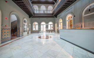 Alquiler Edificio en San Bernardo. Les presentamos este maravilloso edificio terciario en prado de