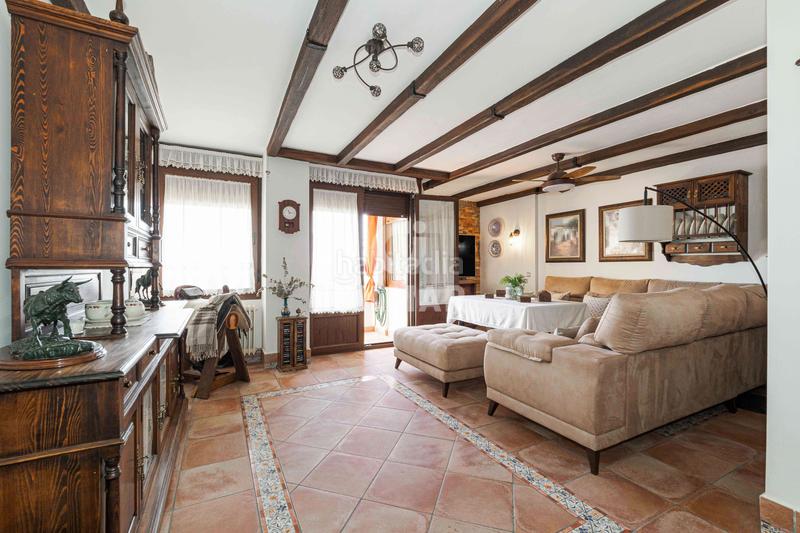 Foto 67760c05-d444-4c48-8116-219ff9f15177. Flat with heating parking in Santa Clara Sevilla