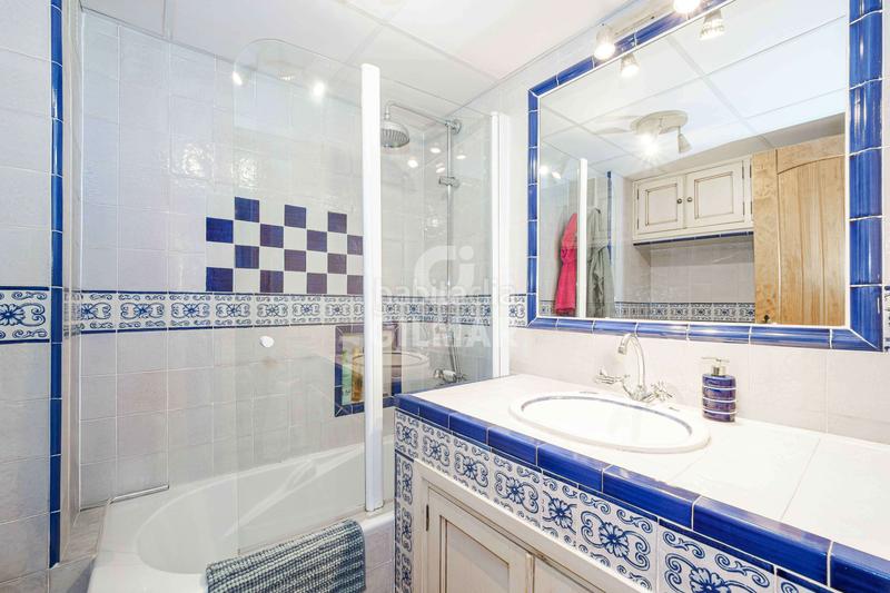 Foto c7908d22-85ed-4fce-84b4-17b297ea9106. Flat with heating parking in Santa Clara Sevilla