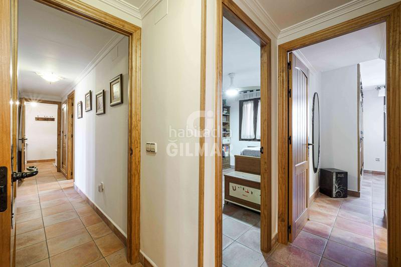 Foto d1b0450f-eff3-4b2f-b048-8761e6cc2da3. Flat with heating parking in Santa Clara Sevilla