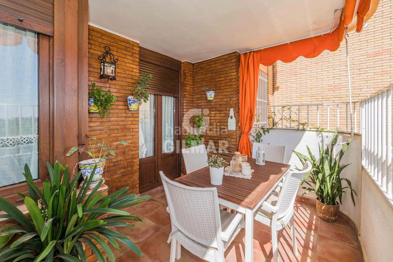 Foto e110daa3-73f5-4e81-8d6d-293f14241026. Flat with heating parking in Santa Clara Sevilla