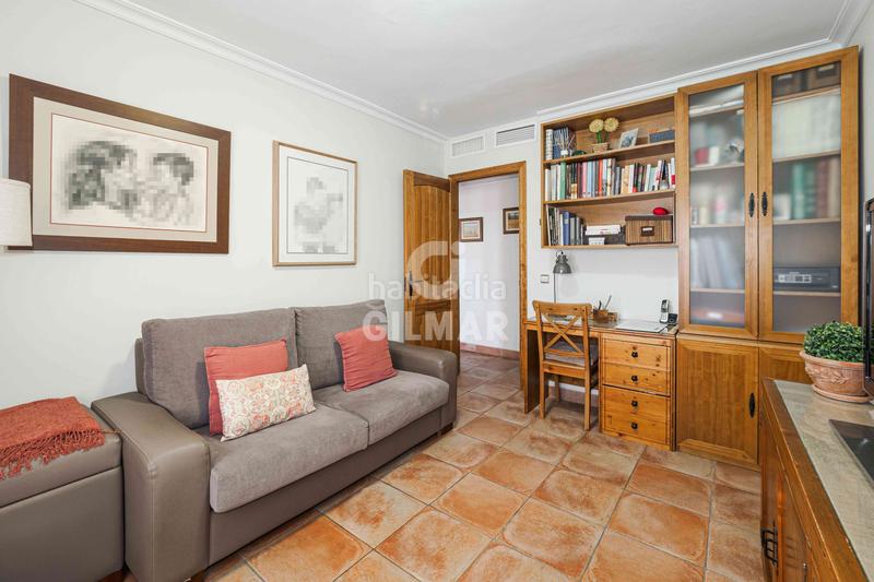 Foto f20f46e7-6c89-487d-9f12-c4317e61d059. Flat with heating parking in Santa Clara Sevilla