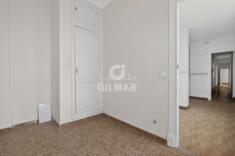 Foto ac53f0f0-598e-4143-85af-ee59c0ef4df0. Pis a Los Remedios Sevilla