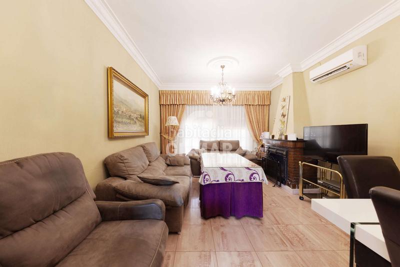 Foto 90f25db6-47c0-4012-a1aa-4fc7ef01eef7. Chalet avec chauffage parking piscine dans Oromana Alcalá de Guadaira