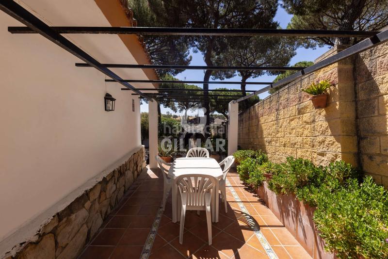 Foto 73bb9f38-5ed0-4174-9db9-aeb131b13bf6. Chalet con riscaldamento parcheggio piscina in Oromana Alcalá de Guadaira