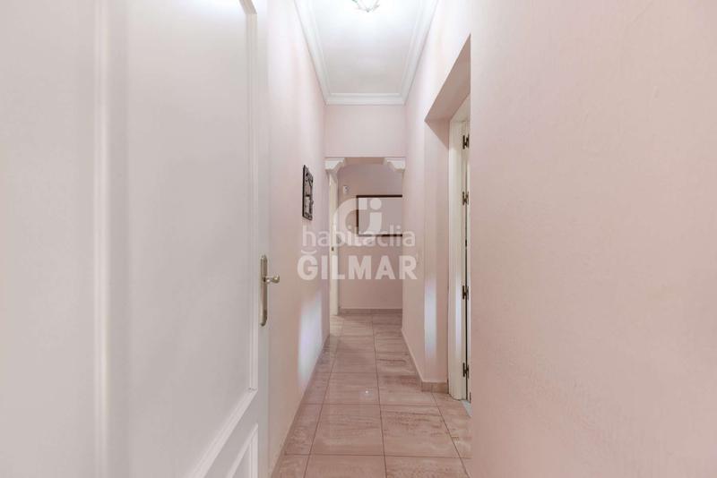 Foto bc52cb5f-5c14-48f5-9a08-10ffed2f1a14. Chalet con riscaldamento parcheggio piscina in Oromana Alcalá de Guadaira