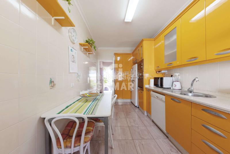 Foto d80d3b43-6a0a-4c45-94f3-e40aee210f0e. Chalet con riscaldamento parcheggio piscina in Oromana Alcalá de Guadaira