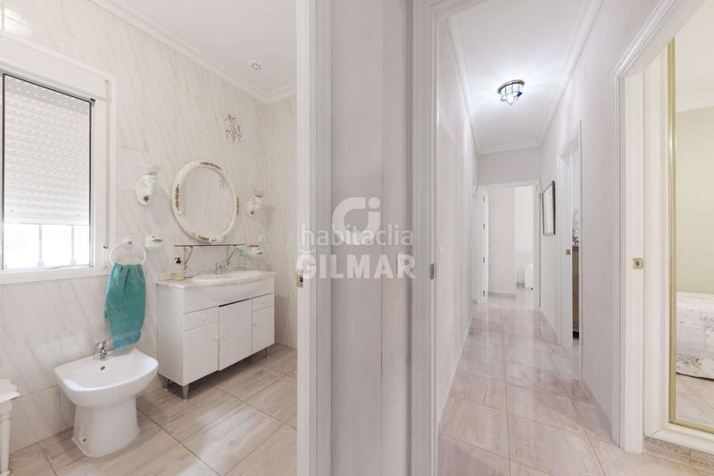 Foto 80f2aa2a-0e0f-4cb6-b80b-6a79690e414e. Xalet amb calefacció aparcament piscina a Oromana Alcalá de Guadaira