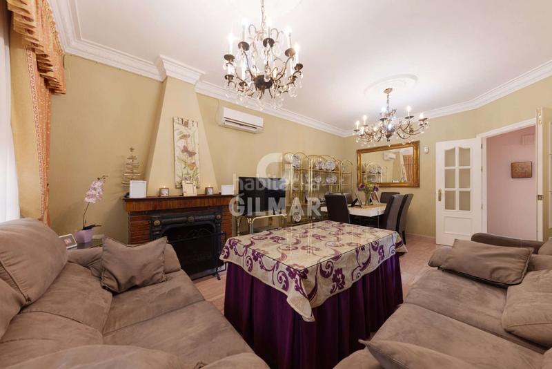 Foto 970a48f0-23c2-450b-8349-1aa530ca28b6. Xalet amb calefacció aparcament piscina a Oromana Alcalá de Guadaira