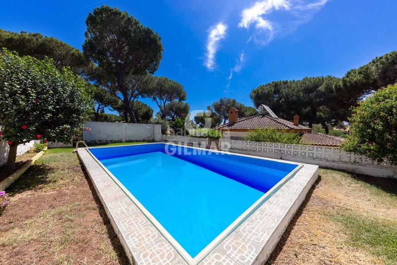 Foto bc34bdc3-3a18-4d3f-a004-bf2eaf698464. Xalet amb calefacció aparcament piscina a Oromana Alcalá de Guadaira