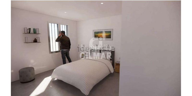 Foto feef9080-7b32-4ba9-ba0a-82b85625e978. Planta baixa amb calefacció a Ciudad Jardín Sevilla