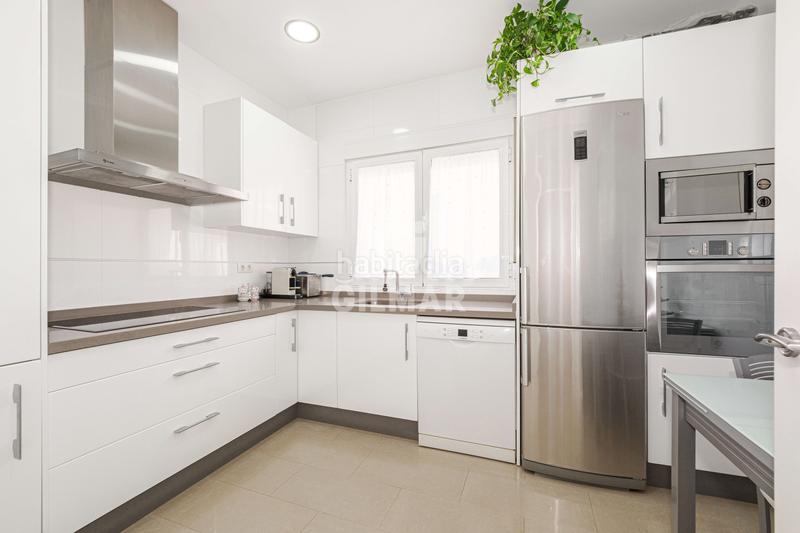 Foto e4696ee7-7683-471a-b825-f7b1cd25fe4b. Etagenwohnung mit heizung in La Calzada - La Florida Sevilla