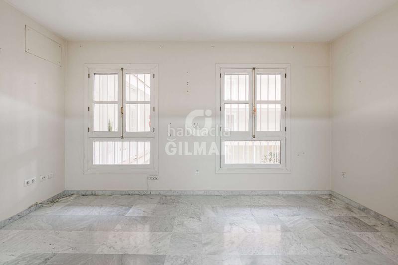 Foto bc6c0466-459e-4e36-87c7-d89ad322b045. Piso esta vivienda singular, ubicada a escasos pasos de la emblemática plaza de la encarnación, cuenta con dos dormitorios y dos baños. en Sevilla