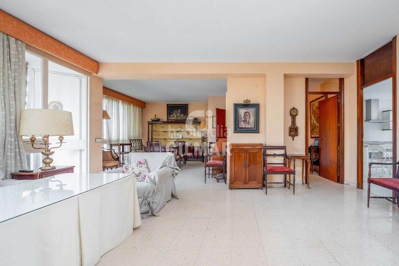 Foto 7c284787-eb3c-4e18-a857-371986796320. Appartement avec chauffage parking dans San Bartolomé Sevilla