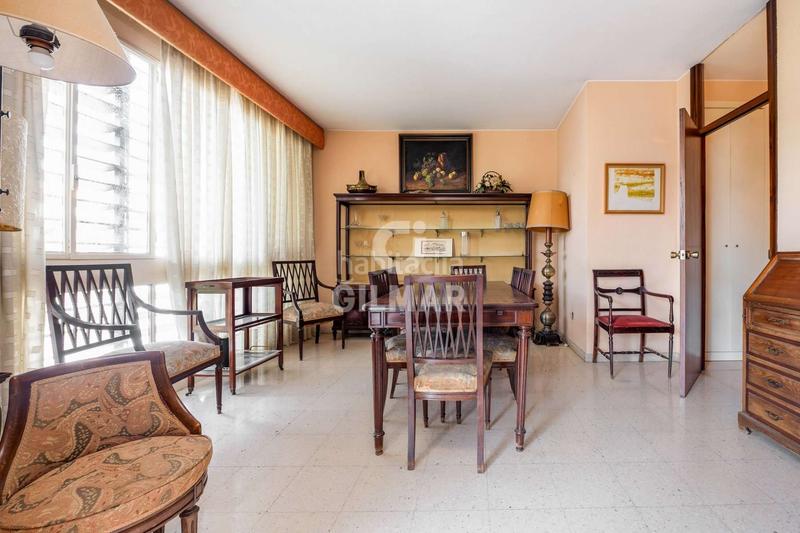 Foto a9f21d66-d9ee-45f5-bd6f-b82021ea9b01. Appartement avec chauffage parking dans San Bartolomé Sevilla