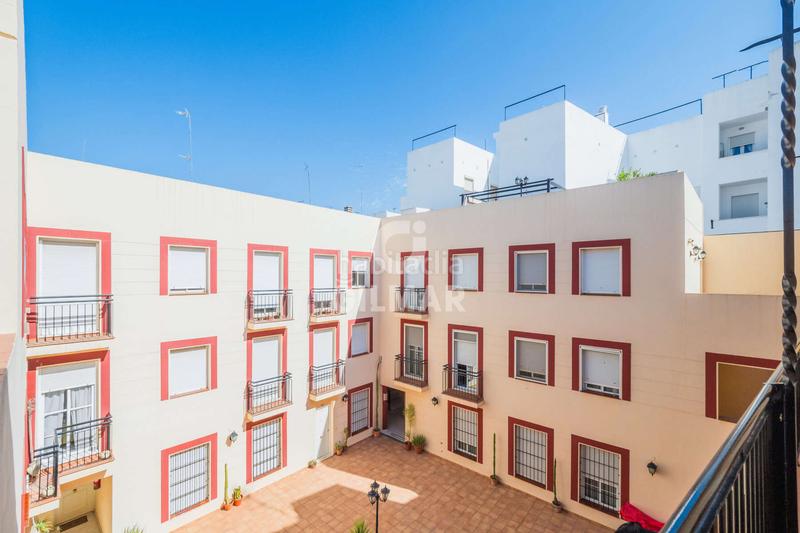 Foto aea4dd00-6897-4f1c-aa63-8519dbd3589d. Dachwohnung mit heizung in Doctor Barraquer - G. Renfe - Policlínico Sevilla