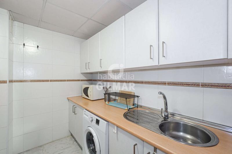 Foto c4bb395d-2dfb-4459-bc92-1bd18b4199bb. Dachwohnung mit heizung in Doctor Barraquer - G. Renfe - Policlínico Sevilla