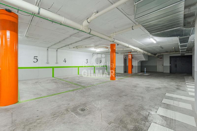 Foto 61356ec9-b4e7-46a1-b65f-eb17cc788507. Dachwohnung mit heizung parking pool in Triana Este Sevilla