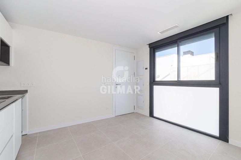 Foto 71abcd27-2fc8-469c-bc95-270749ca63f2. Dachwohnung mit heizung parking pool in Triana Este Sevilla