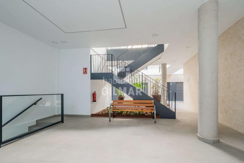 Foto 9fc6b9e3-b40c-4c3f-9006-37bfdba410f1. Dachwohnung mit heizung parking pool in Triana Este Sevilla