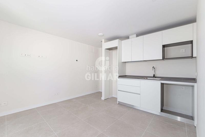 Foto d04fd182-3723-4b0f-8bc3-81fa121667e3. Dachwohnung mit heizung parking pool in Triana Este Sevilla