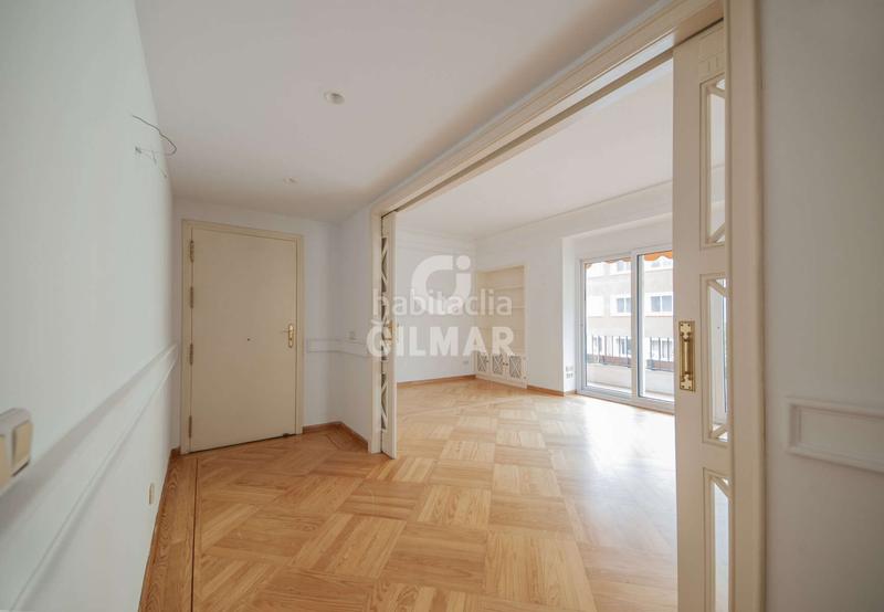 Foto 40bd9c9e-6908-4ca8-a378-35584e22277b. Location appartement avec chauffage dans Parque María Luisa -Giralda Sur Sevilla