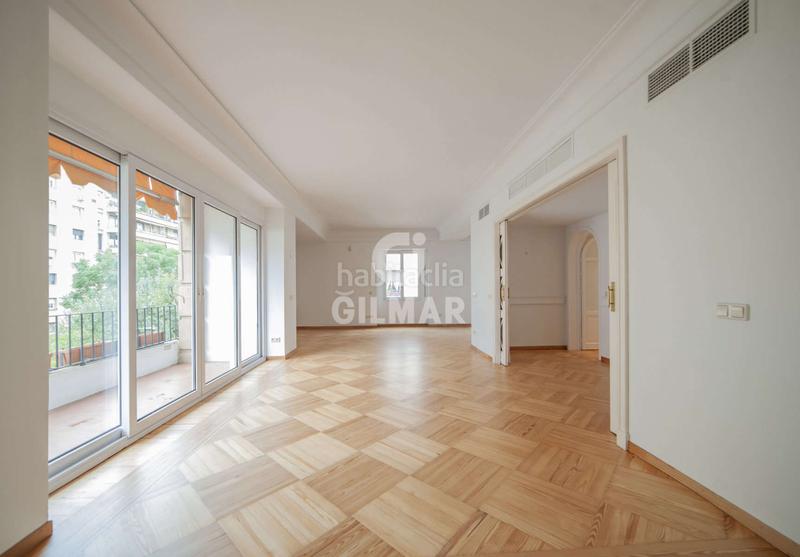 Foto 75001236-6497-4317-aac6-a26a601543cf. Location appartement avec chauffage dans Parque María Luisa -Giralda Sur Sevilla