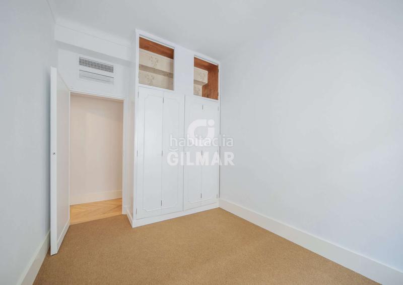Foto 8bfdd0c9-ef3b-4ace-8cf5-9cd1b9f63ada. Rent flat with heating in Parque María Luisa -Giralda Sur Sevilla