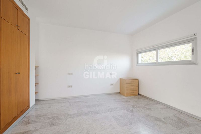 Foto 969fd147-4bc9-4dd9-8521-f70002b19a8c. Dúplex amb calefacció aparcament a Santa Catalina Sevilla