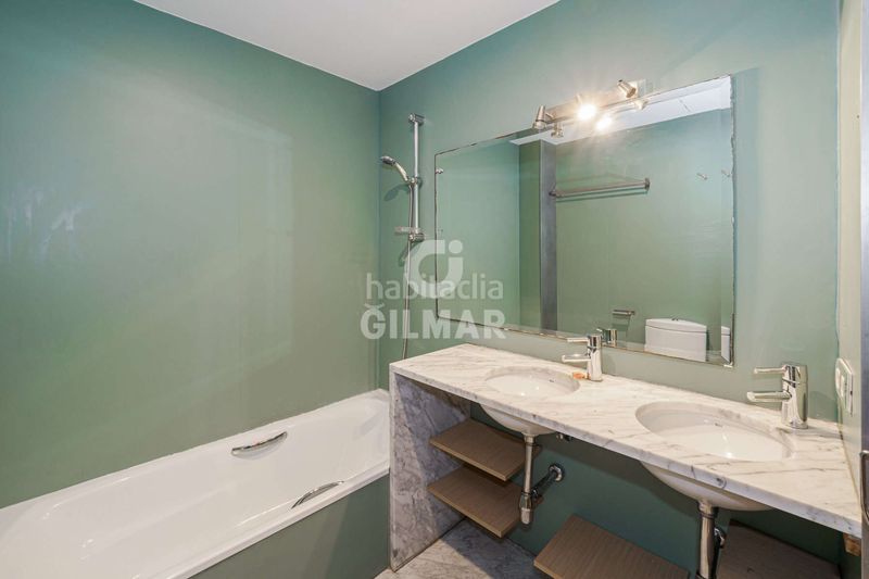 Foto d8487b82-2fad-4458-ad0e-3e7b56b56793. Dúplex amb calefacció aparcament a Santa Catalina Sevilla