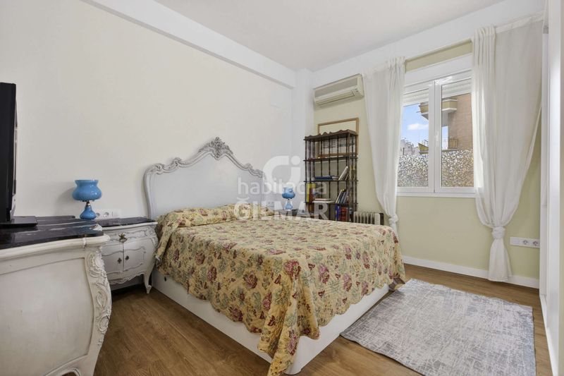 Foto 41ead8fc-98d1-4986-83df-c4c2613df731. Pis amb calefacció aparcament a Los Remedios Sevilla